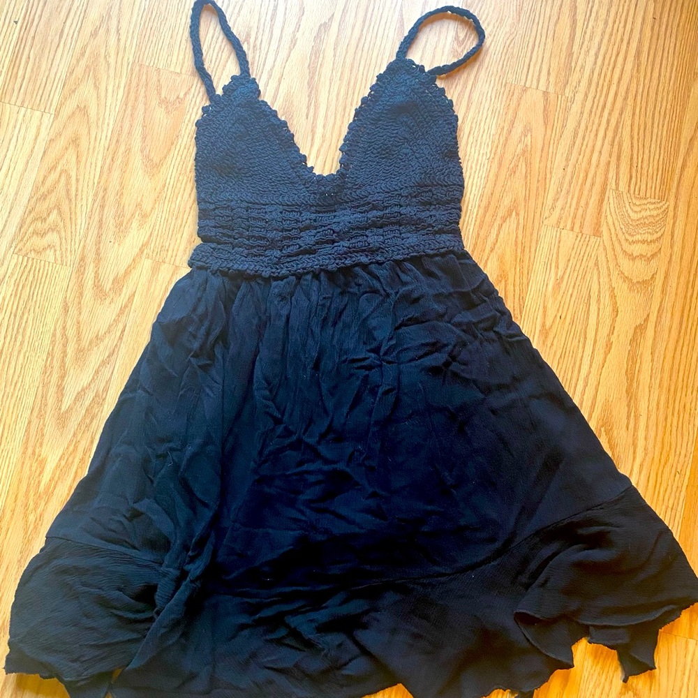 Cute babydoll style black dress sz S